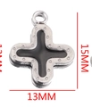 Ciondolo a croce in acciaio inossidabile con smalto nero, dimensioni 15mm per 13mm - Croce