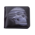 Herren-Bifold-Geldbörse aus mattschwarzem Leder mit Vintage-Totenkopf-Druck - Virus-Totenkopf-Stil