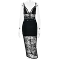 Zwarte jurk met diepe V-hals, transparant kant, camisole-stijl en ruches detail - S / Zwart