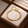 Bracciale a tre strati in acciaio inossidabile dorato con perline e maglia a serpente - Catena Sottile Multistrato (BR-2083G)