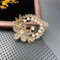 Golden flower brooch with white pearls and sparkling crystals in a vintage design - BZ005 Hollow Flower