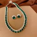 Elegante set di collana e orecchini con zirconi verde smeraldo in finitura argento - 1# Verde Tondo (Set da 2 pezzi)