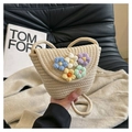 Handgemaakte geweven emmer tas met kleurrijke gehaakte bloemen en lange schouderband - Stijl 1 Beige (5 Bloemen)