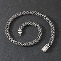Collana da uomo in acciaio inossidabile argento con maglia a spiga e chiusura a scatola - Colore Acciaio (KN289868-KJX)
