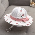 Cappello da sole bianco per neonati con stampa di pere rosa e rete traspirante - 48-52cm (Regolabile) / Bianco (Pera Rosa Scuro)