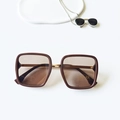 Kids square sunglasses with dark brown tortoiseshell frame and gradient brown lenses - Mocha Brown