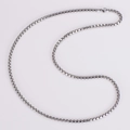 Dettaglio della catena box in acciaio inossidabile argento con maglie quadrate lucide - Collana 60cm / Color Acciaio