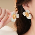 Boucles d'oreilles fleurs de luxe français avec cristaux scintillants et glands élégants - 79# Tige en Argent - Boucles d'Oreilles Plein Zircon en Bouquet de Fleurs Argenté