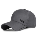 Dunkelgraue Baseballkappe aus Baumwoll-Twill mit DING HAN Webetikett und Stickerei - Verstellbar / Hellgrau