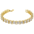 Detail of golden tennis bracelet featuring square-cut clear gemstones and secure clasp - Square Zirconia Tennis Chain / Gold Square VL401