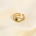 Dettaglio dell'anello vintage placcato oro 18K con pietra verde e design a doppio strato - Stile Consistenza Malachite / Verde (YYR023116-G)
