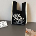 Knitted tote bag in black and white with a rose flower pattern and U-shaped handle - Black Rose