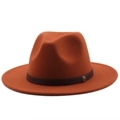 Close-up of caramel wool fedora with retro metal buckle and dark brown leather band - M (56-58cm) / Caramel