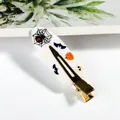 Pinza blanca de Halloween con diseños de telaraña, calabaza y murciélago en clip dorado - Araña Blanco Roto