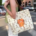 Sac fourre-tout en toile blanc cassé avec imprimés tigre et large bandoulière marron - Tigre de Fortune - Beige