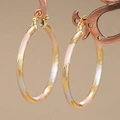 Three-tone wavy hoop earrings in gold, silver, and pink with a sleek metal finish - Tri-color Hoop Style (E4499) / 40mm