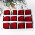 Set di 12 palline di Natale floccate rosse con texture in una scatola regalo bianca - 6cm 12 Pezzi / Rosso