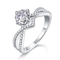 Anillo clásico de plata de ley S925 con moissanita y banda trenzada con pavé - Talla US 9 / Moissanita (R13543)