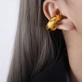 Χρυσό γαλλικό σκουλαρίκι ear cuff από τιτάνιο για αυτιά χωρίς τρύπες σε μίνιμαλ στυλ - Χρυσό κλιπ αυτιού