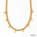 Minimalistische goldene Panzerkette mit kleinen Sternanhängern und poliertem Metallglanz - Goldene Sternanhänger-Kubakette (KCD475)