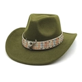 Detail eines dunkelgrünen Fedora-Hutes mit geflochtenem Band und Stierkopf-Verzierung - M (56-58cm) / Armeegrün
