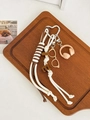 Detail van sterren sleutelhanger met gevlochten touw en mini hoofdtelefoon hanger - Khaki Hoofdtelefoon Charm