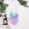 Atrapasueños de luna con plumas de arcoíris y cuentas de colores para la pared - Producto Terminado Luna Estrella (Sin Luz)