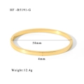 Detailed view of 58mm 18K gold plated titanium bangle with 4mm width and 12.4g weight - Width 4mm / Gold