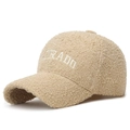 Cappellino da baseball in pile beige con ricamo RADO bianco e consistenza morbida - Regolabile / Beige Scuro