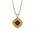 Collana vintage dorata con pendente quadrato in pietra nera e trama a spirale - Oro Nero (Zircone Nero)