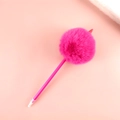 Stylo à bille mignon avec pompon en peluche magenta et design créatif en fausse fourrure - Rouge Rose