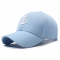 Casquette de baseball en coton bleu clair avec broderie d'ancre 3D blanche sur fond blanc - Réglable / Bleu lac