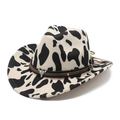 Chapeau jazz en feutre motif vache avec bande en cuir et ornement tête de bœuf en métal - M (56-58cm) / Beige Imprimé Vache Noir et Blanc