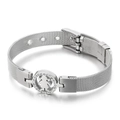 Pulsera de malla plateada con colgante de silueta de niña con diamantes de imitación - Silueta de Niña y Diamantes de Imitación (KB108604-K)