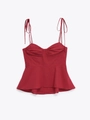 Dettaglio del crop top rosso con spalline regolabili e design con orlo a balze eleganti - XS / Rosso