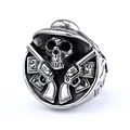 Close-up of punk pirate skull ring with revolvers and poker card relief details - US 7 / Western Cowboy Skull Dual Revolvers Poker Style (11408) / Steel