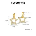 Detaillierte Größenangaben für goldene Sternohrringe mit den Maßen 22mm mal 22mm - Stern