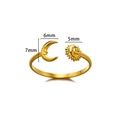 Anello regolabile dorato in acciaio inossidabile con design celeste di sole e luna - Rilievo del Volto del Sole e della Luna / Oro
