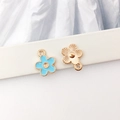 Ciondolo a fiore blu in lega dorata per la creazione di gioielli fai da te e collane - Fiore