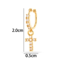 Manchette d'oreille dorée avec pendentif croix, pierres de zircone et échelle de taille - Forme de croix (2624-10#) / Or