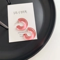 Chic translucent pink jelly C-shaped hoop earrings made of high-quality resin material - Pink
