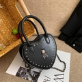 Borsa a mano gotica a cuore in pelle nera con teschio d'argento e borchie metalliche - Stile Scheletro Nero