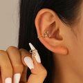 Manchette d'oreille dorée à trois anneaux géométriques pour oreilles non percées - Style Géométrique Triple Anneau (6515) / Or