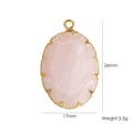 Dettaglio di un ciondolo ovale in pietra naturale rosa con castone d'oro e misure - Ovale Sfaccettato Rosa Bordato in Oro / Quarzo rosa