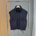 Gilet trapuntato nero da donna con motivo a cipolla e coulisse regolabile sul fondo - XS / Blu scuro