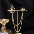 Golden baroque anchor and helm brooch with rhinestones and double metal chains - Skull (TL0063) / Gold