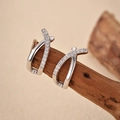 Orecchini a perno incrociati in argento S925 con pavé di zirconi su legno - Argento 925 / Oro Bianco