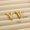 Elegant 18K gold-plated titanium steel V-shaped stud earrings with hammered texture finish - R185 Wrinkled Heart / Gold