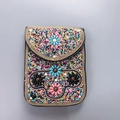 Sac à bandoulière bohème fait main avec perles colorées et motifs brodés de fleurs - Fleurs Multicolores à Paillettes
