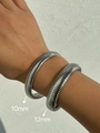 Detail showing the 10mm and 12mm width comparison of silver snake bone stretch bracelets - Width 10mm/Length 18cm / Silver